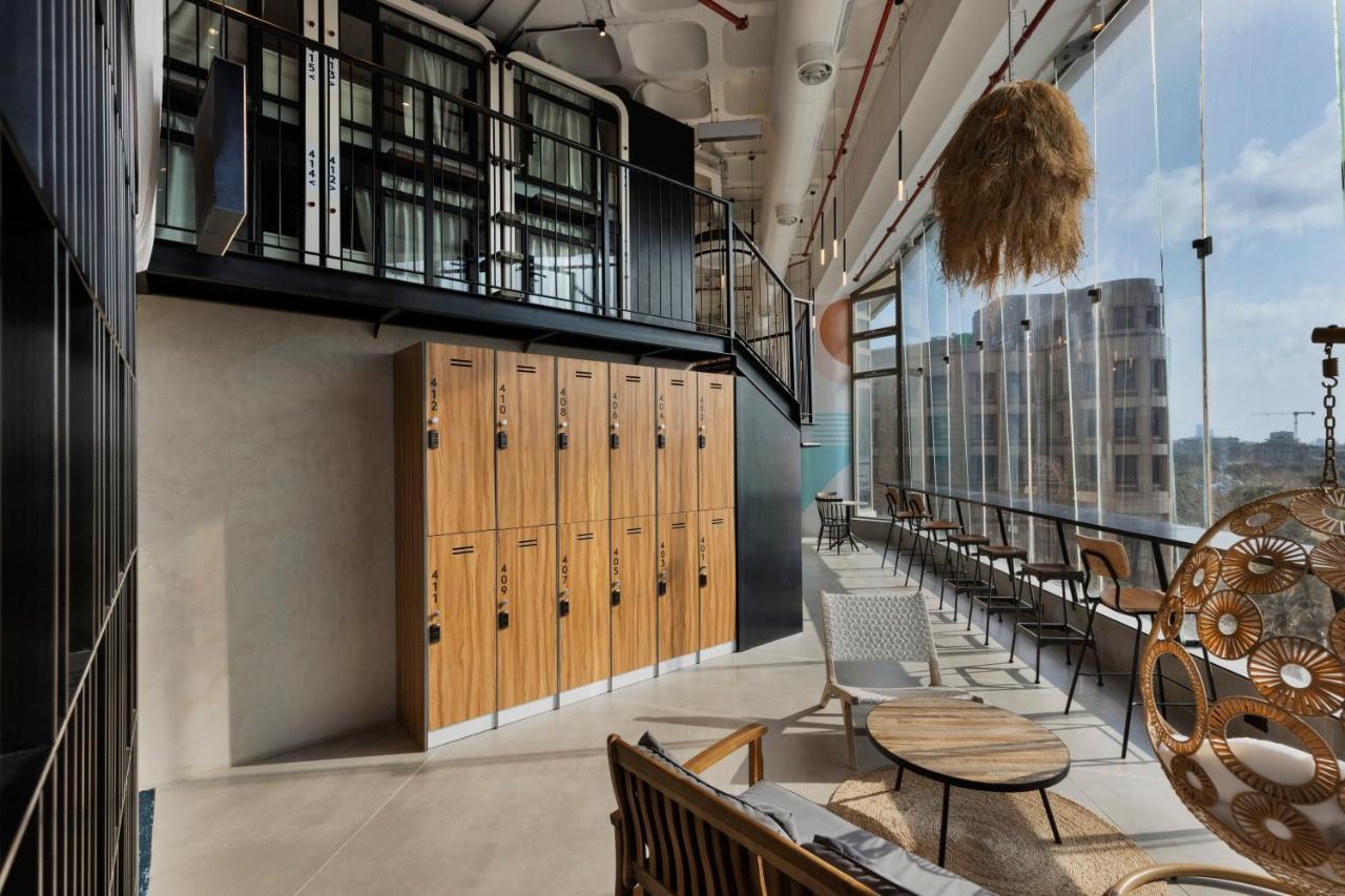 The O Pod Capsule Hotel Tel Aviv Exterior photo